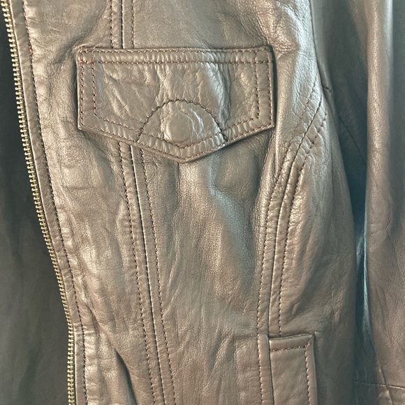 Leather jacket - Picture 5 of 5